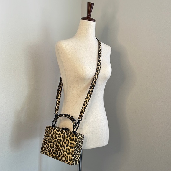Nasty Gal Leopard Print Crossbody Bag Clutch - Picture 2 of 6